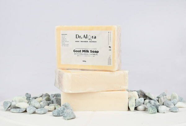 GOAT MILK AND COLLOIDAL OATMEAL SOAP