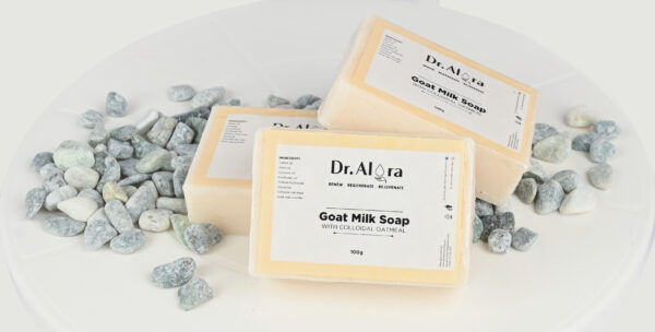 GOAT MILK AND COLLOIDAL OATMEAL SOAP